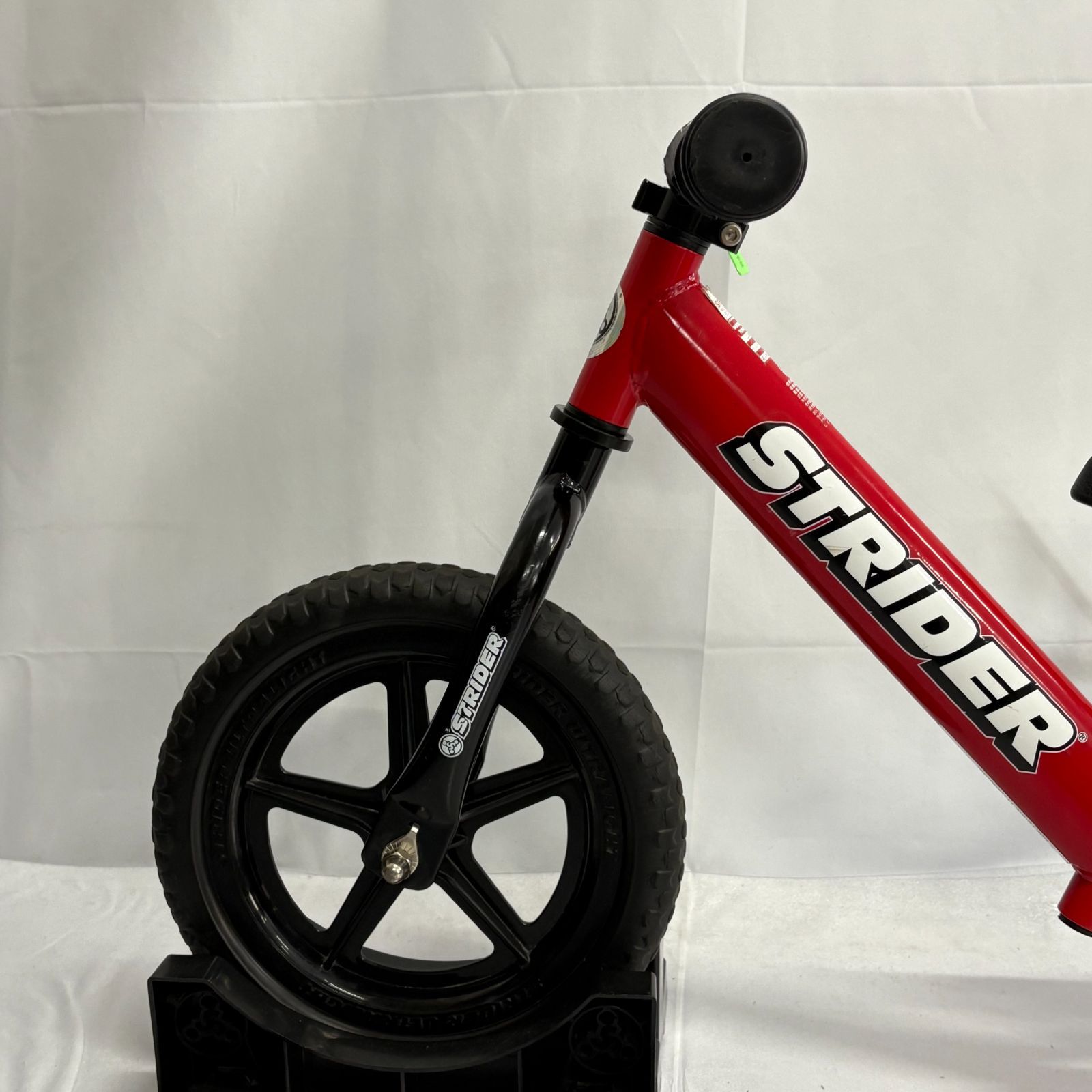 【錆なし】ストライダー レッド 12インチ ランニングバイク コーティング済 錆なし】ストライダー レッド 12インチ ランニングバイク コーティング