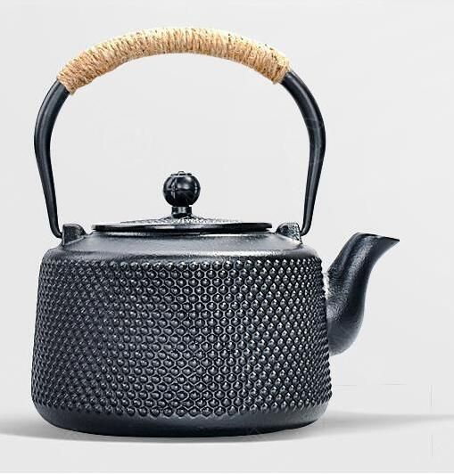 手作りやかんを沸かす お茶を入れる