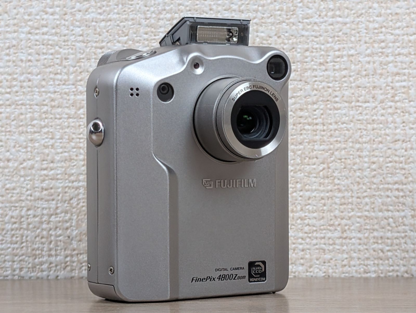 美品・希少・レトロ名機 FUJIFILM FinePix 4800Z 完動品 美品・希少・レトロ名機 FUJIFILM FinePix 4800Z 完動品