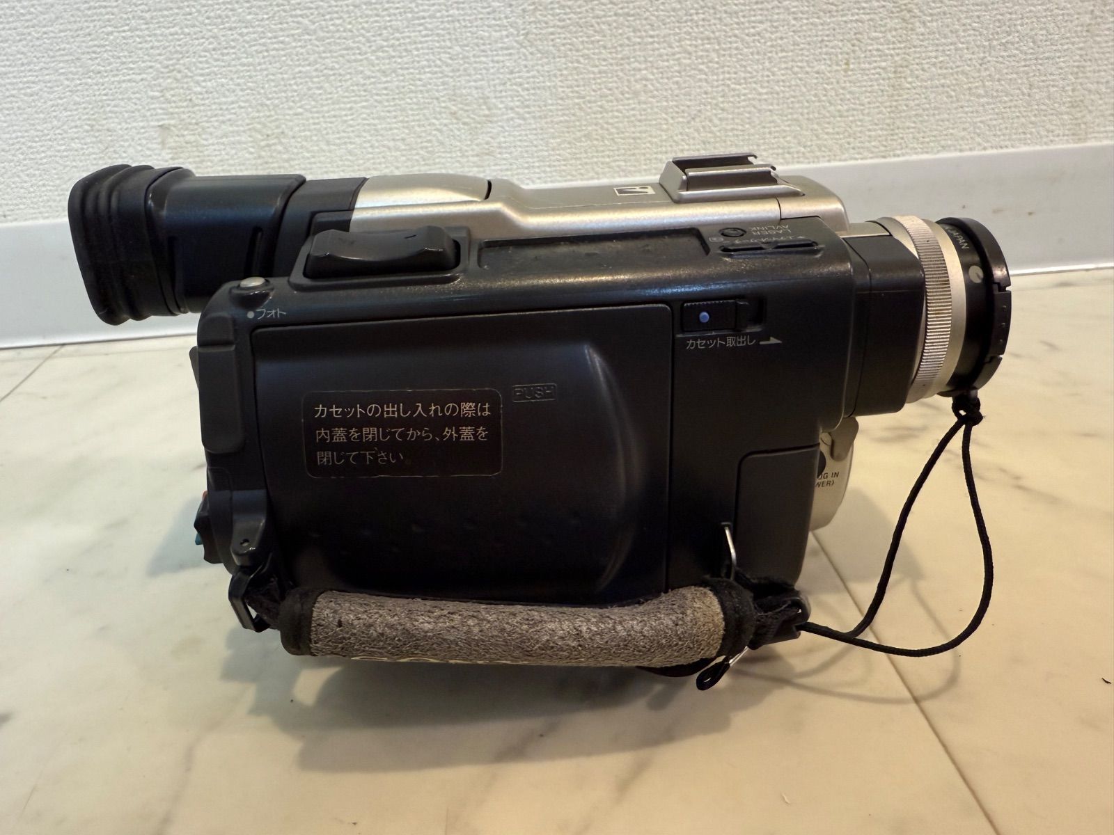 SONY DCR-TRV9 デジタルビデオカメラ ハンディカム ナイトショット レンズ