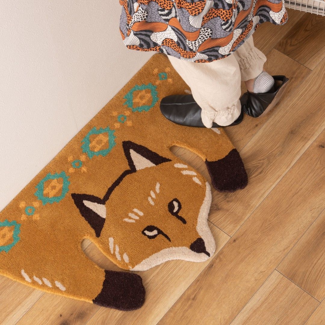 本州送料無料 アニマルアクセントラグフォックス ラグ きつね ウール セパレート アクセント インテリア 約W60×D90×H1.8