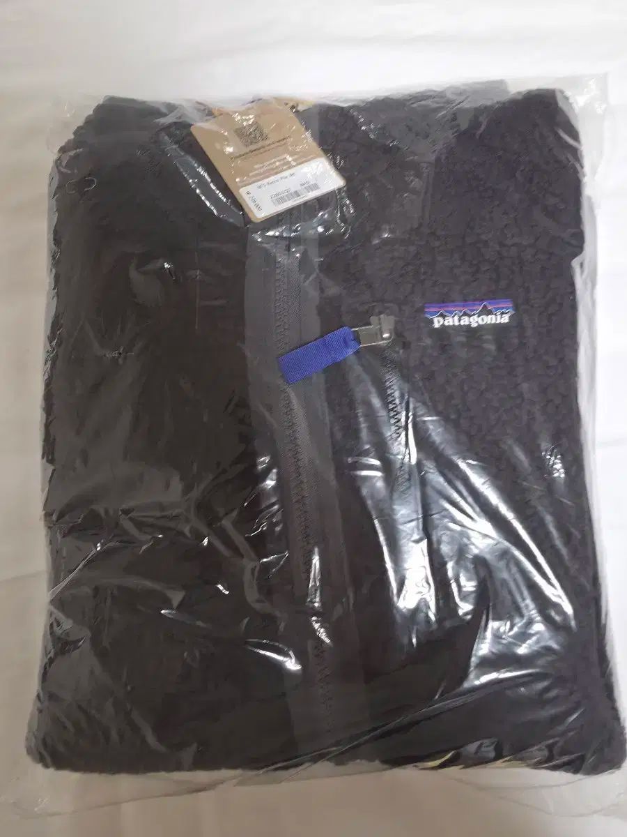 未開封 patagonia パタゴニア レトロファイル ジャケット 黒