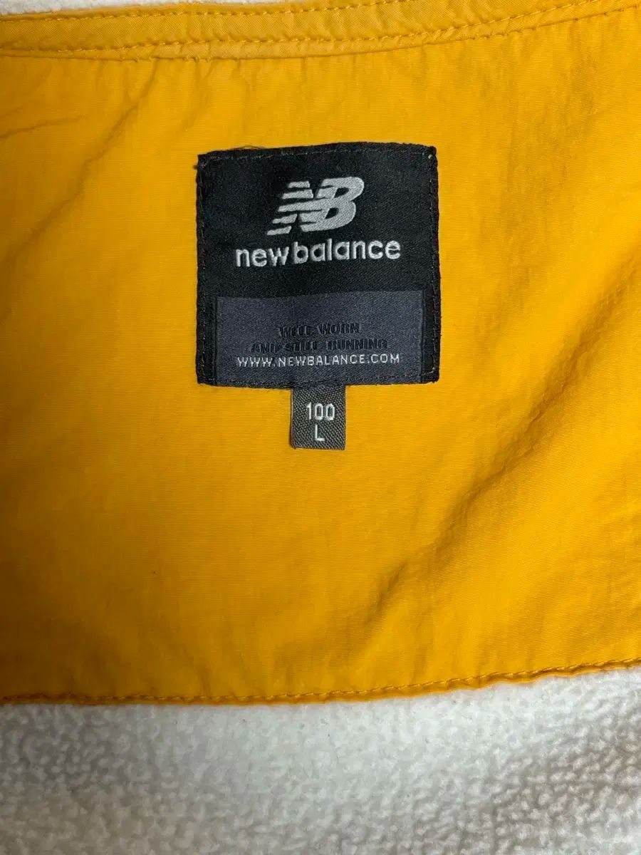100