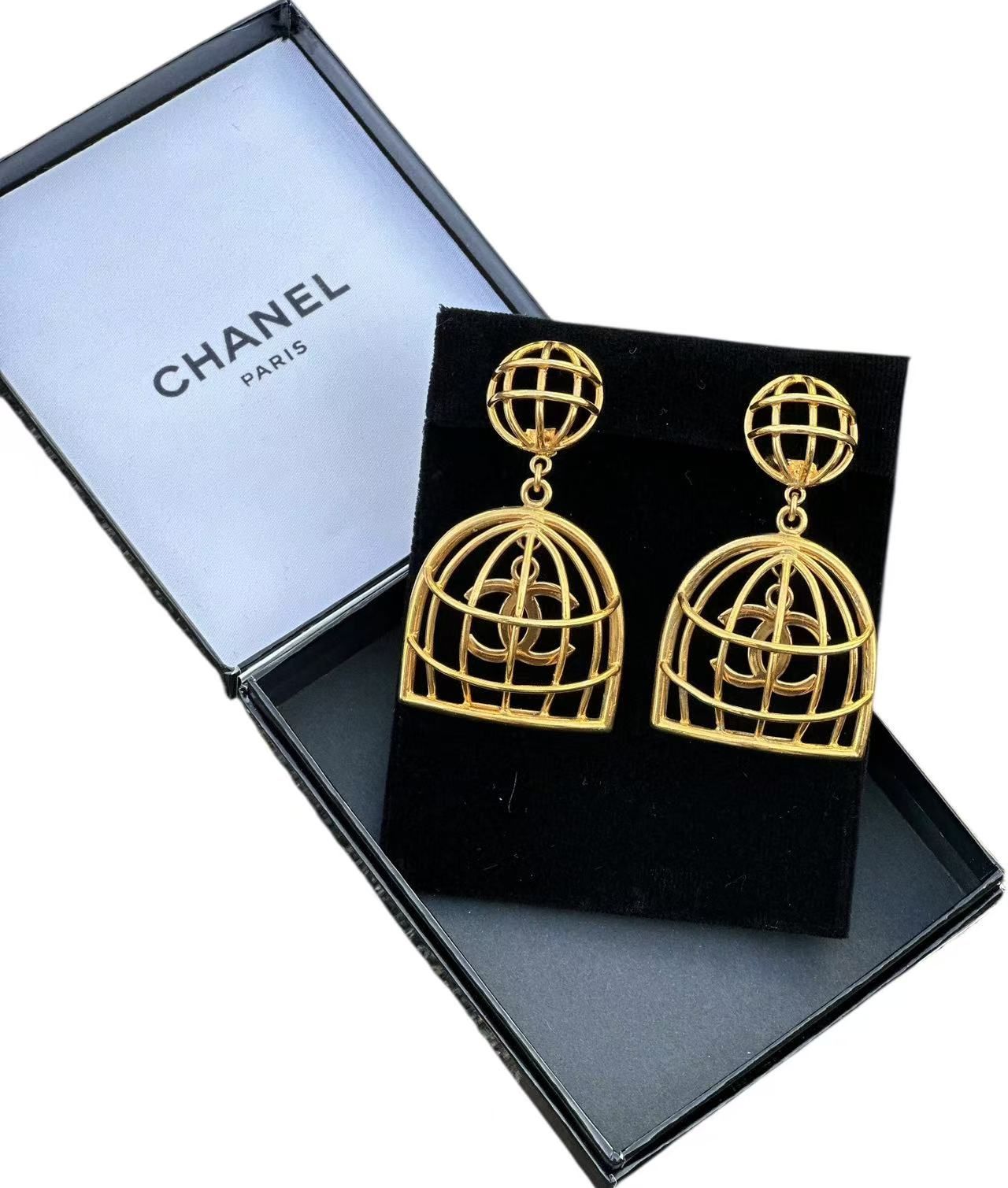 ◆シャネルCHANELヴィンテージVintageCOCOマークぶら下がり鳥籠カゴイヤリングピアス耳飾りゴールド アクセサリーコメ刻印あり