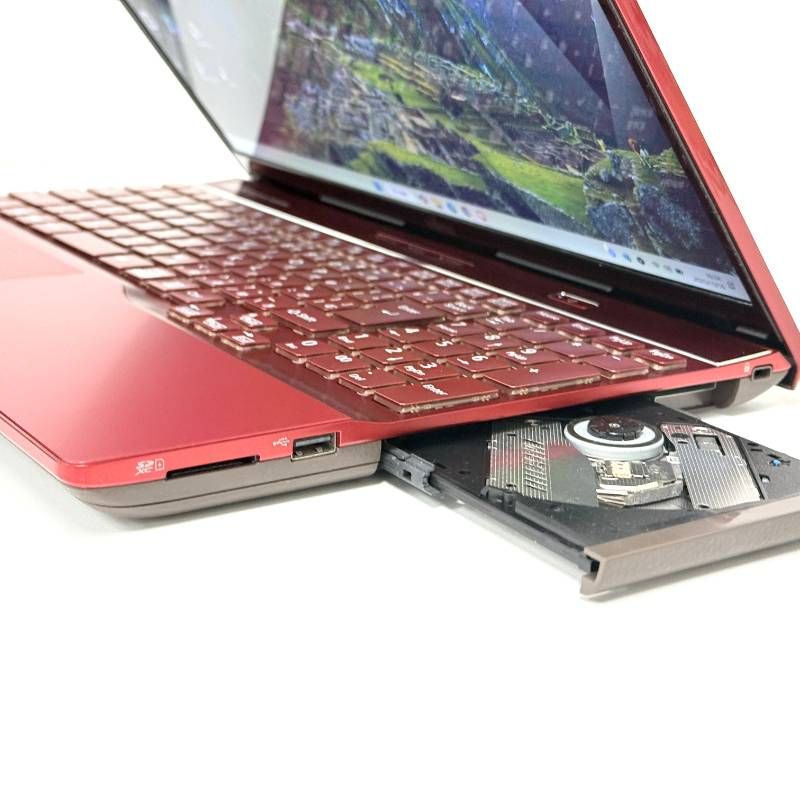 富士通㊽|Windows11|ノートパソコン|corei7|SSD1TB|メモリ20GB|フルHD液晶|Blu-ray|内蔵HDD1TB|レッドカラー