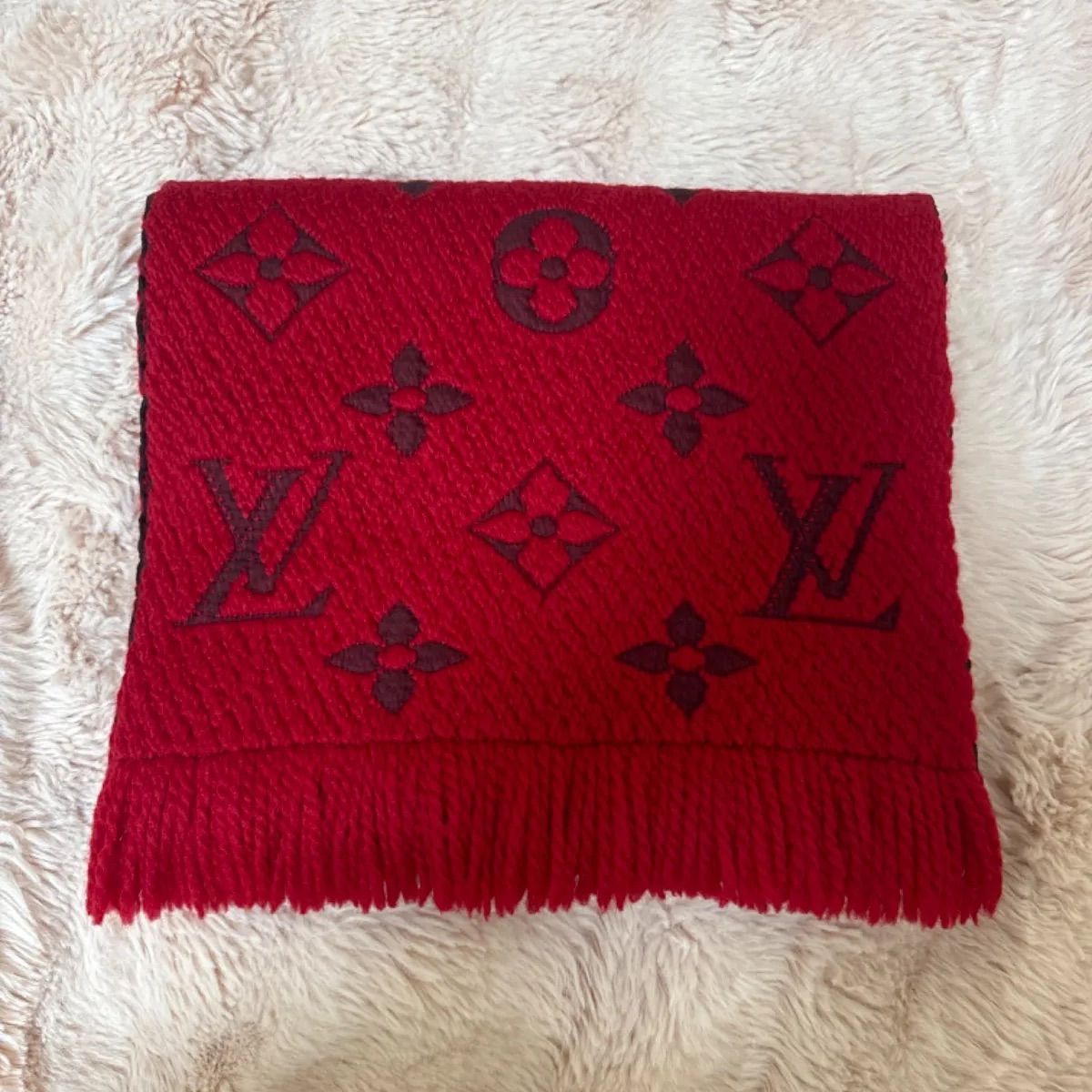 ルイヴィトン エシャルプ ロゴマニア マフラー ルビー レッド M72432