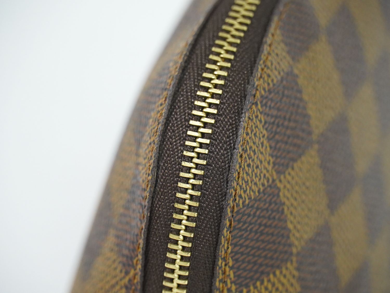 本物 ルイヴィトン LOUIS VUITTON LV ポシェット コスメティック