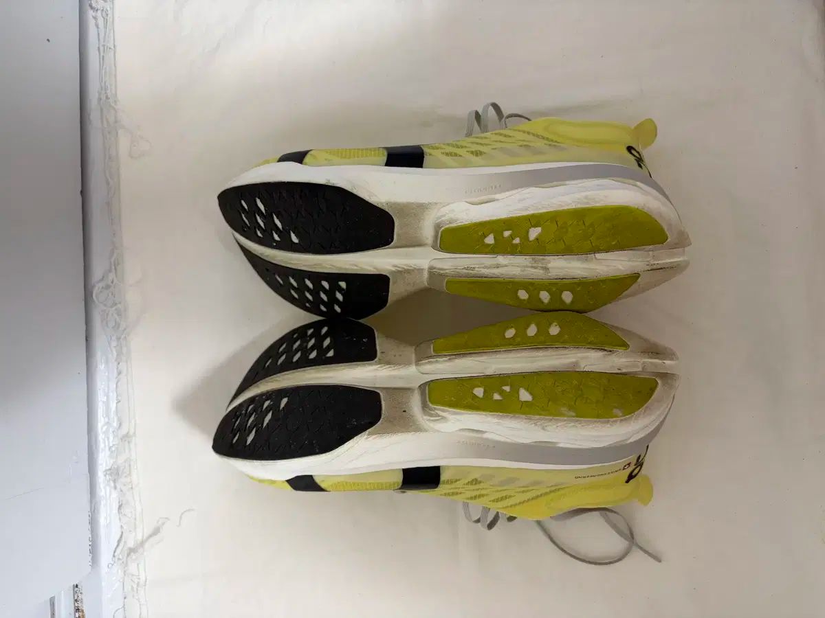 260 単 ランニング クラウド BOOM ストライク ライム ライト ウルフ