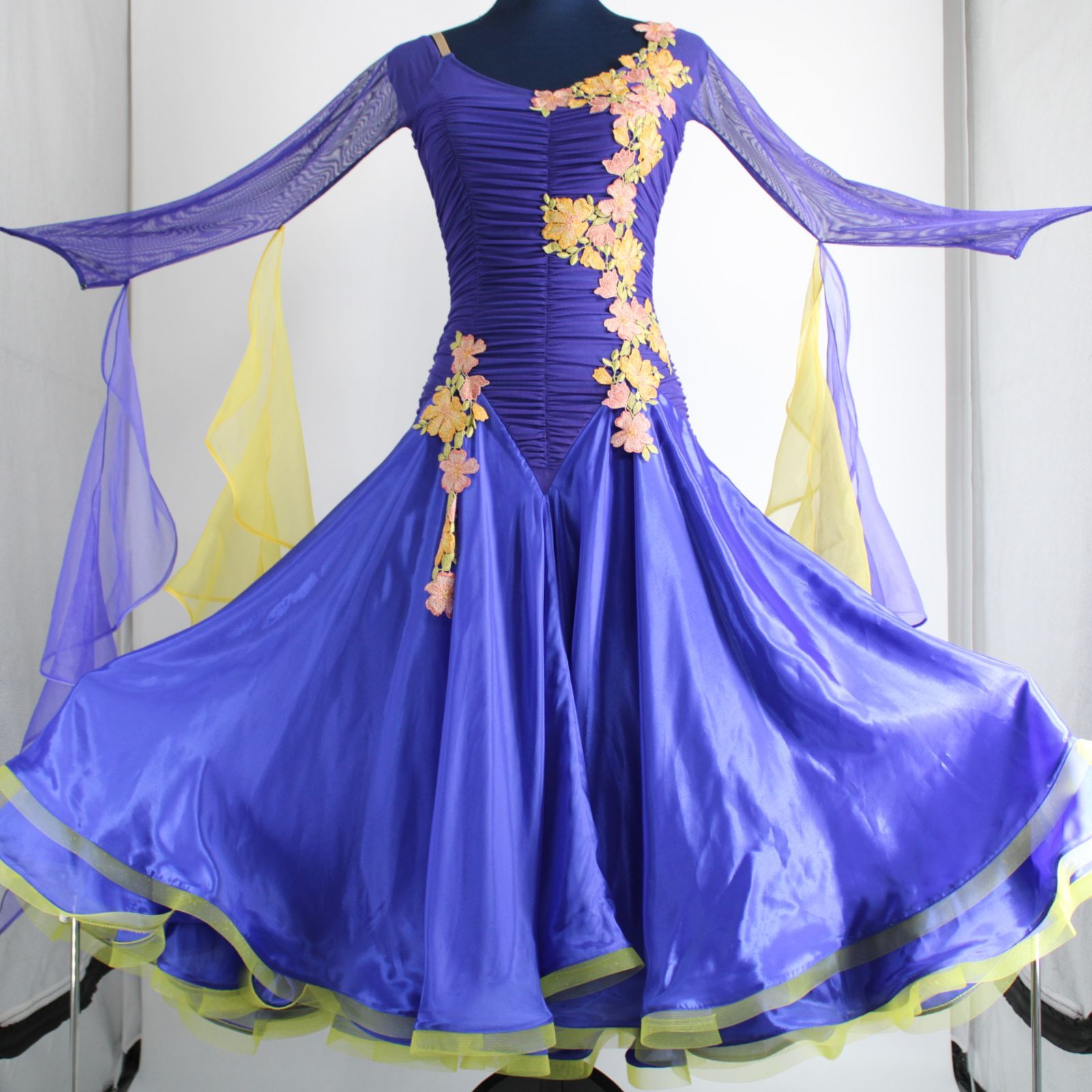 社交ダンススタンダード ドレス インザムード