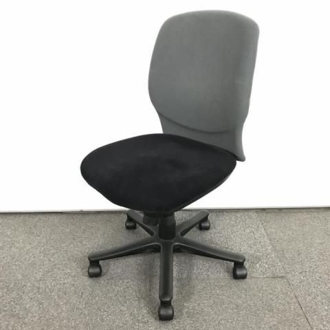 オカムラ okamura 製 ヴィラージュチェア8VC21A FVF2 IB