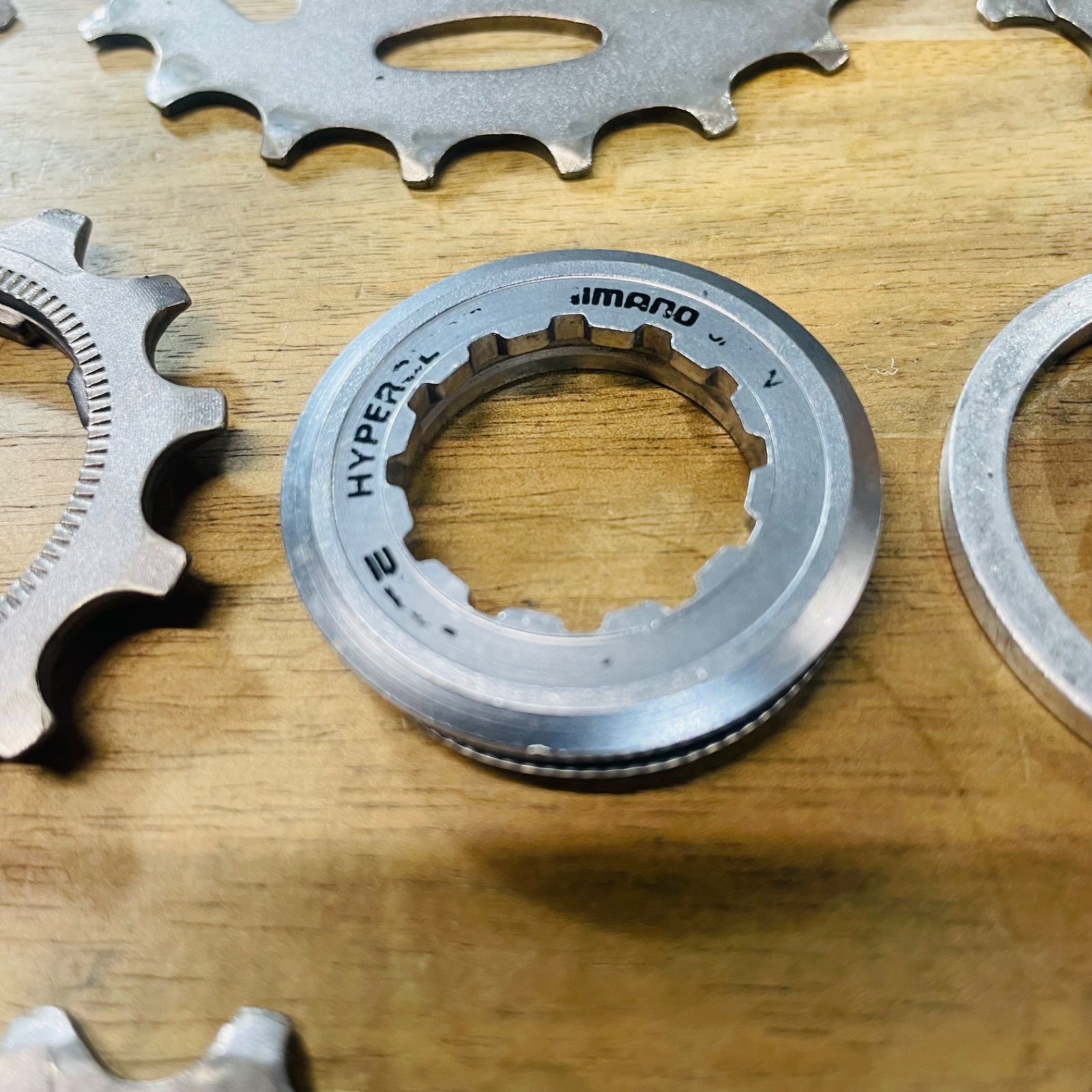 シマノ CS-7401 DURA-ACE 8s カセット スプロケット CS-7400 13-23T 74デュラ HG 8速 ビンテージ オールド  クリーニング済 摩耗少 - メルカリ