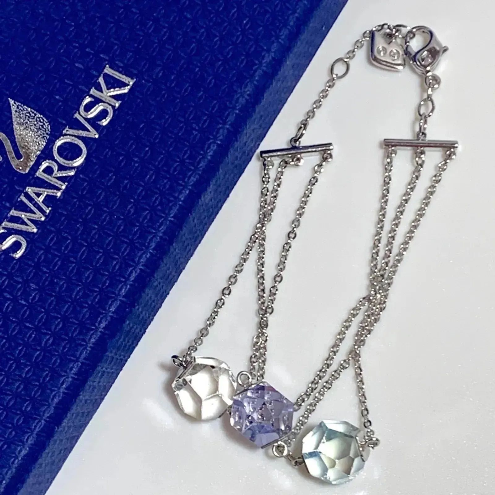 SWAROVSKI スワロフスキー カラーストーン ブレスレット メタル クリスタル ブランドジュエリー アクセサリー シルバー 3連 三連 マルチカラー レディース 【Y18965】