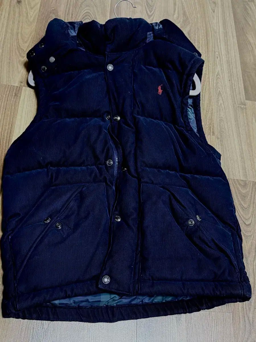 ポロラルフローレン BOYS ダウンベスト レディース着用