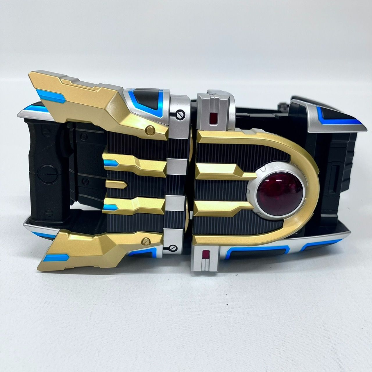 CSM 仮面ライダーキバ イクサベルト & イクサライザー / IXA BELT IXA