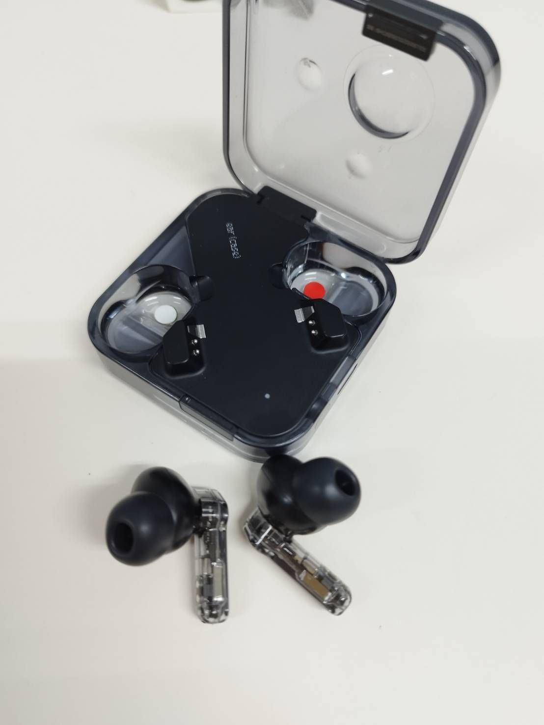 Nothing ear 2 ワイヤレスイヤホン ブラック