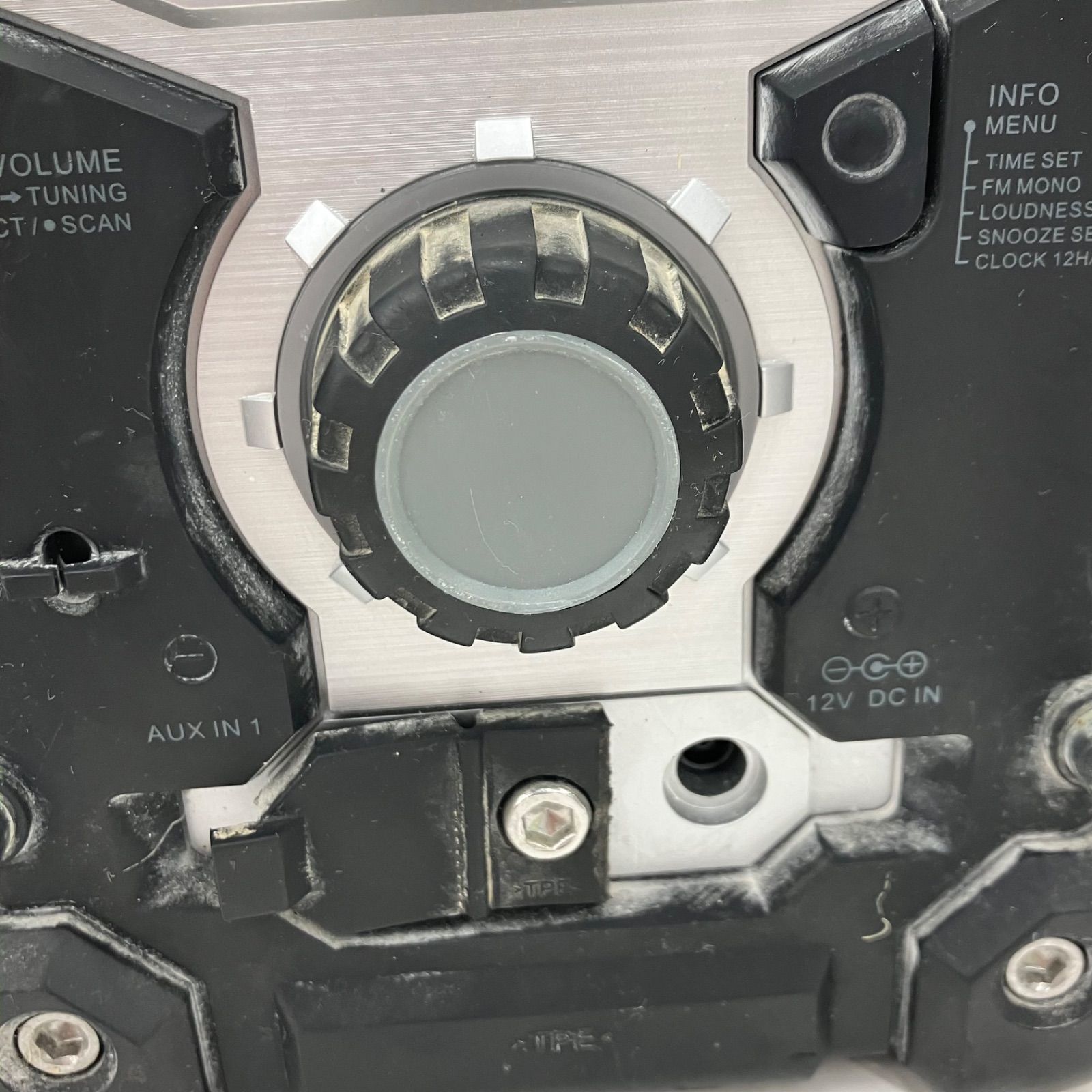 186000 現状品 マキタ(makita) コードレスラジオ MR103B - メルカリ
