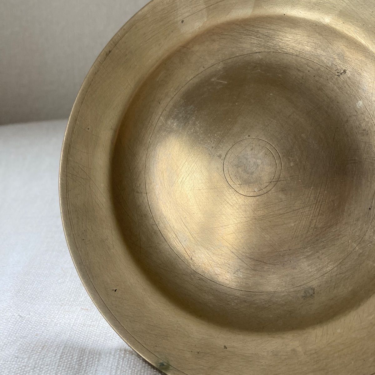 韓国 李朝 真鍮 皿① 祭器 高杯 脚付盤 朝鮮工芸 骨董 古道具 古物