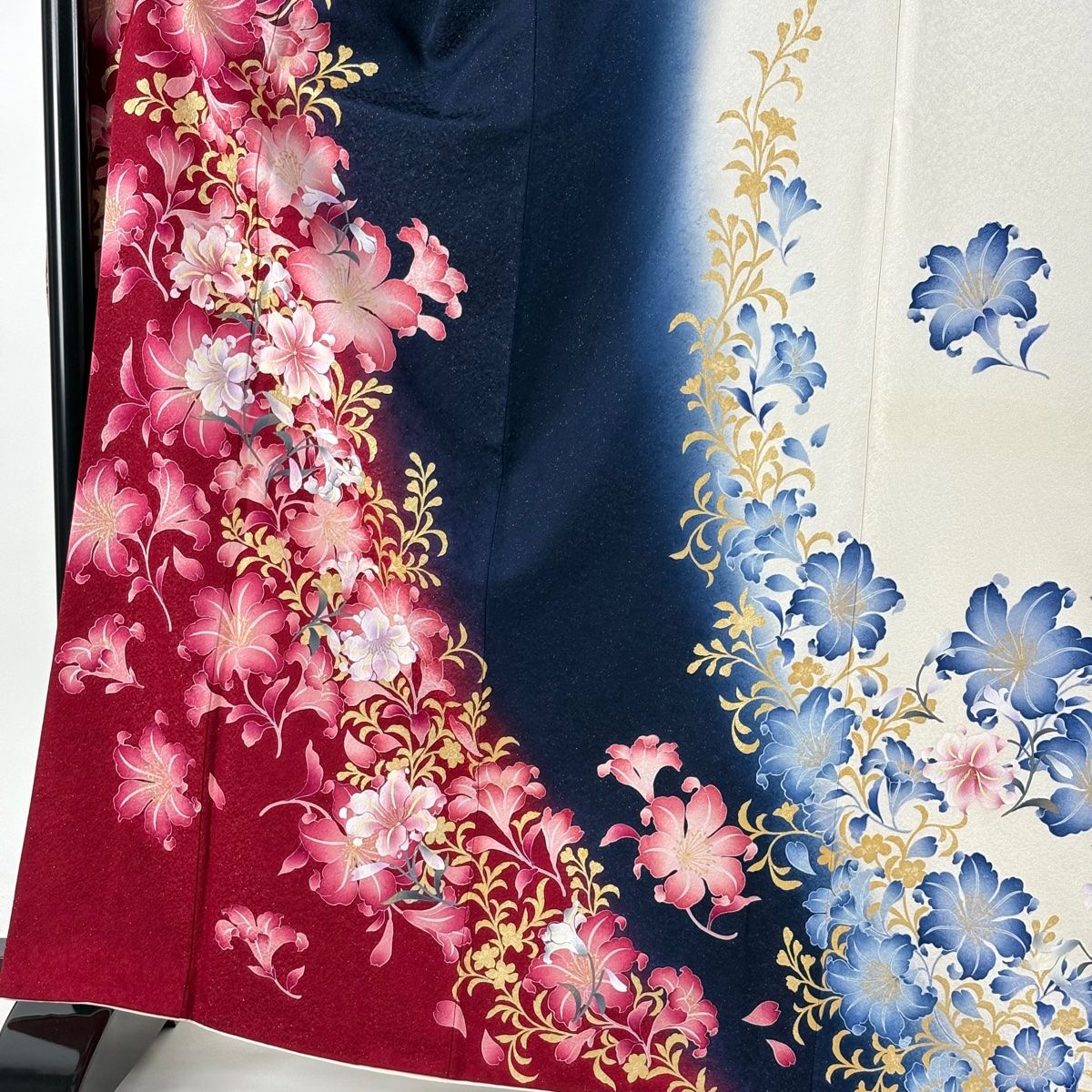 振袖 身丈166.5cm 裄丈70cm L 袷 やまと 草花 ユリ 銀通し 金彩