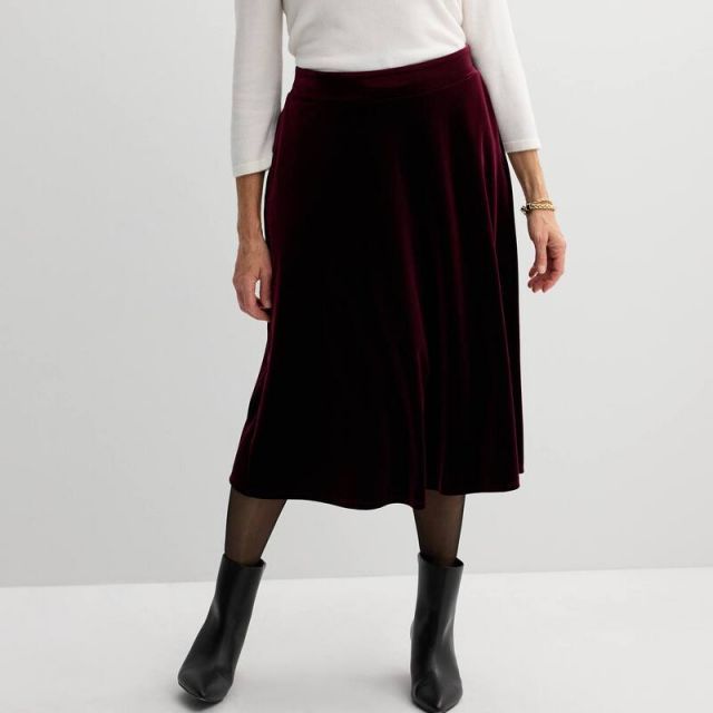 【送料無料】 クロフト＆バロー レディース スカート ボトムス Petite Croft & Barrow Velvet Midi Skirt Vibrant Berry