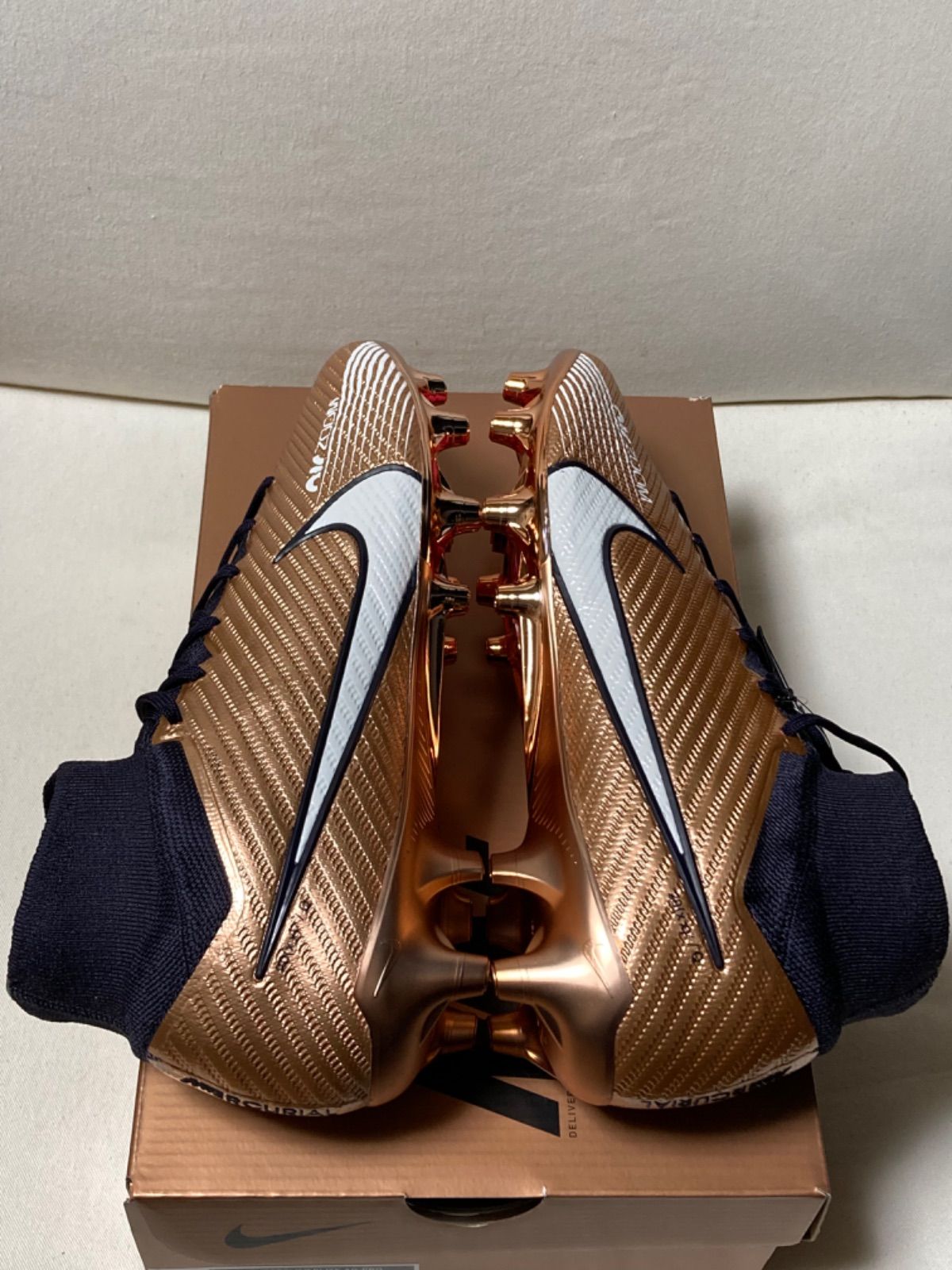 マーキュリアル　Air zoom 26.5 Nikeが革新的なテクノロジーを搭載したAir Zoom Mercurialを
