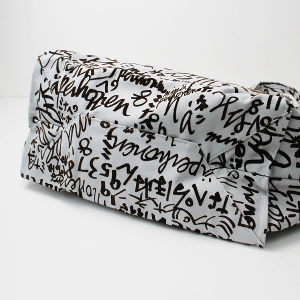 美品 mina perhonen ミナペルホネン minape フロッキーロゴプリント