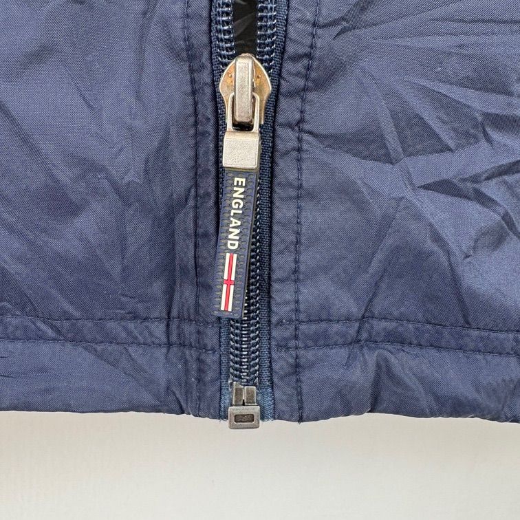 UMBRO イングランド代表 ナイロンジャケット ネイビー Mサイズ