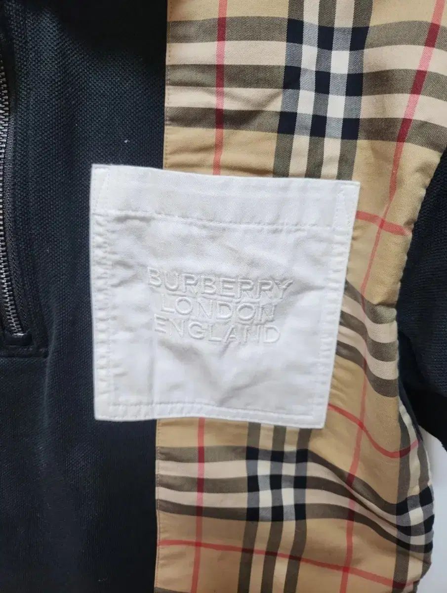 BURBERRY バーバリー 14y Tシャツ 聖人 到着