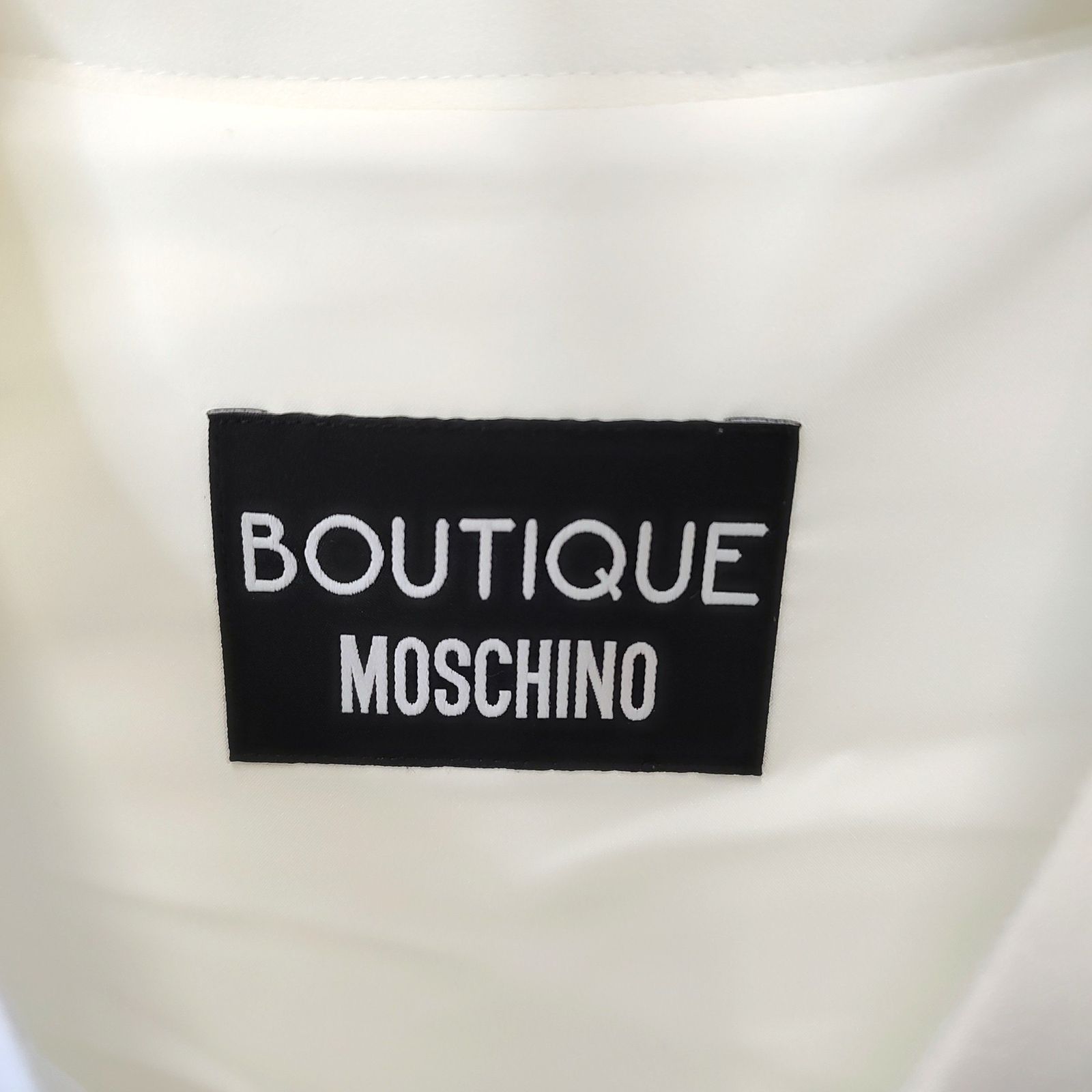 BOUTIQUE MOSCHINO モスキーノ ノーカラーコート リボン ハート BOUTIQUE MOSCHINO ブティック モスキーノ リボン ハート ノー