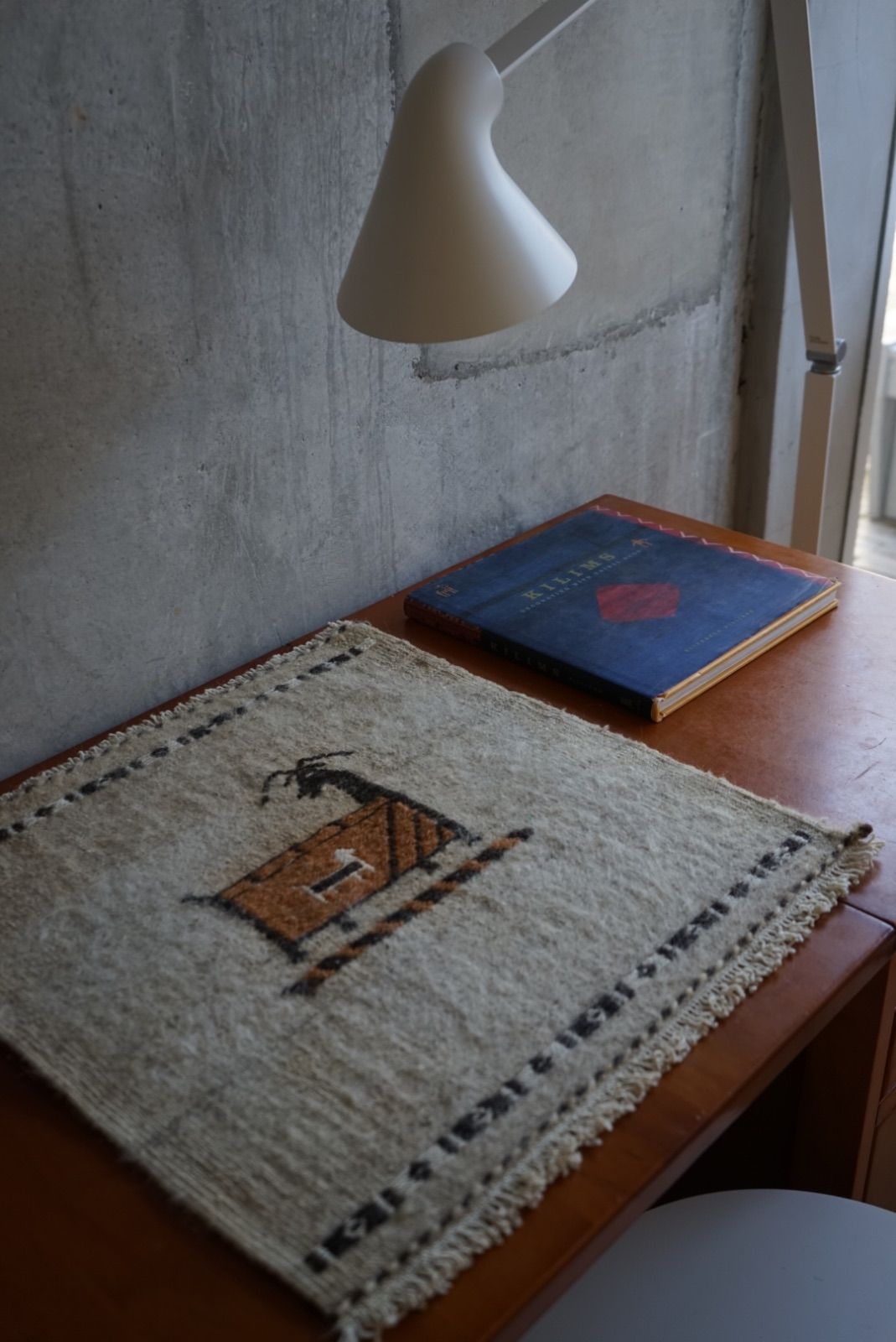 展示品 東リ 1800×1800 サークルラグ 円形 カーペット 絨毯 モダン