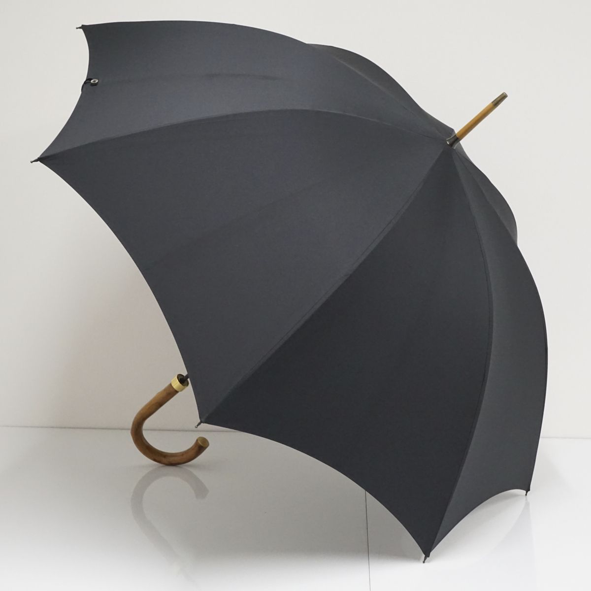 紳士傘 FOX UMBRELLA フォックスアンブレラ 傘 メンズ チェスナット 栗 無地 黒 ブラック 64cm S0934