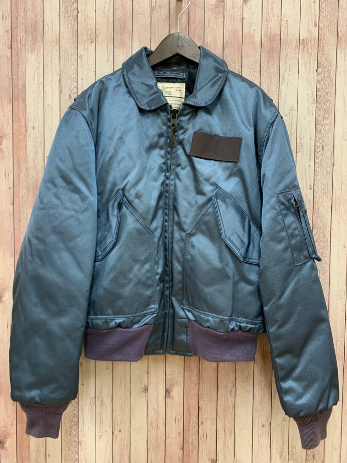 ☆USA製 JACKET COLD WEATHER TITAN CWU-55/P フライトジャケット 中綿 