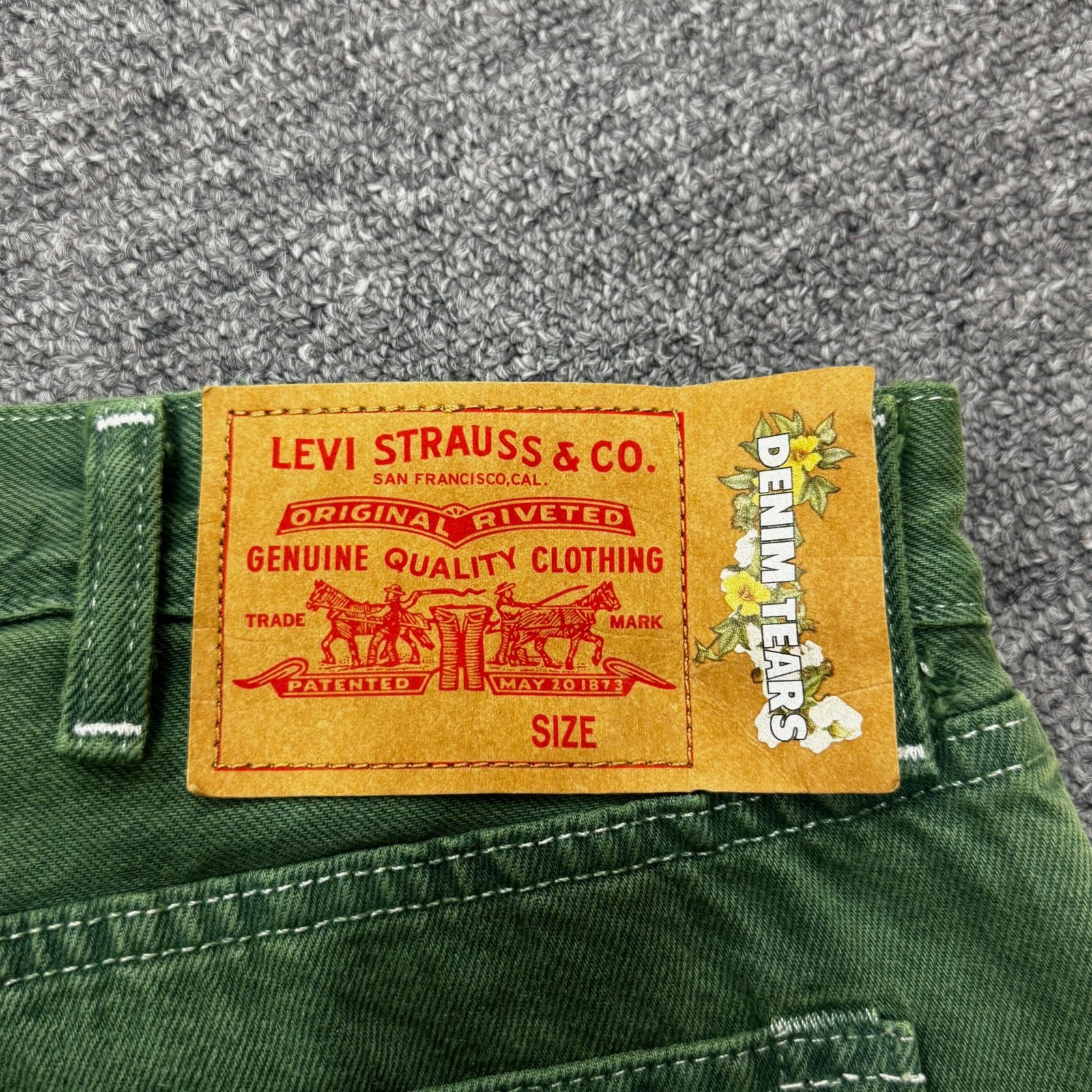 DENIM TEARS × LEVI