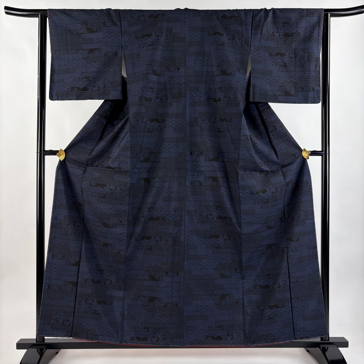 大島紬 身丈159cm 裄丈64cm M 袷 純泥染 証紙 ヱ霞 草花 濃紺 正絹 秀品