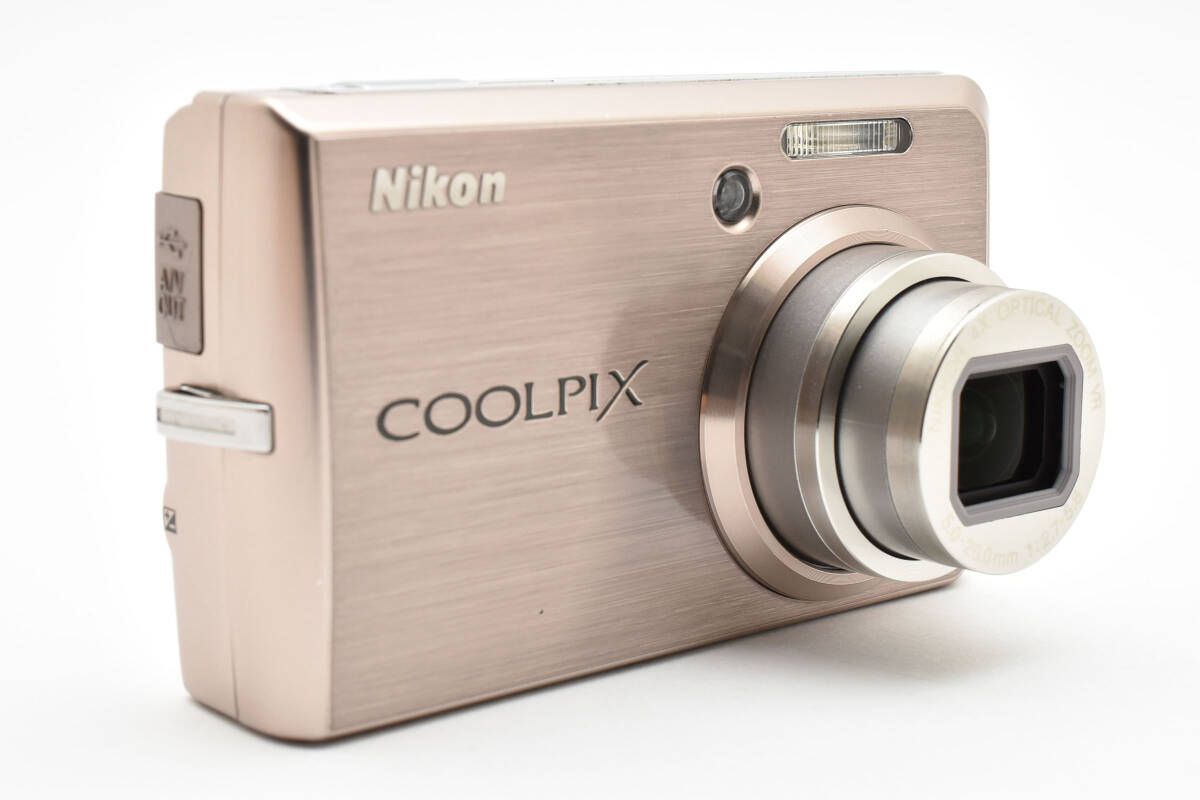 ☆良品☆ ニコン Nikon COOLPIX S600 バッテリー4個 元箱付属