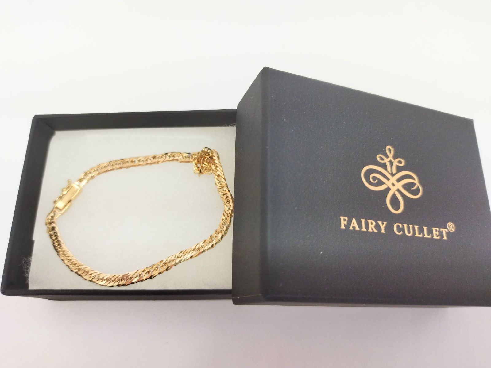 L02043□FAIRY CULLET フェアリーカレット 18金ブレスレット K18 8面