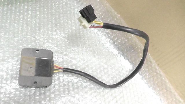 デスペラード400 VK52A-103xxx の レギュレター:#1742865245