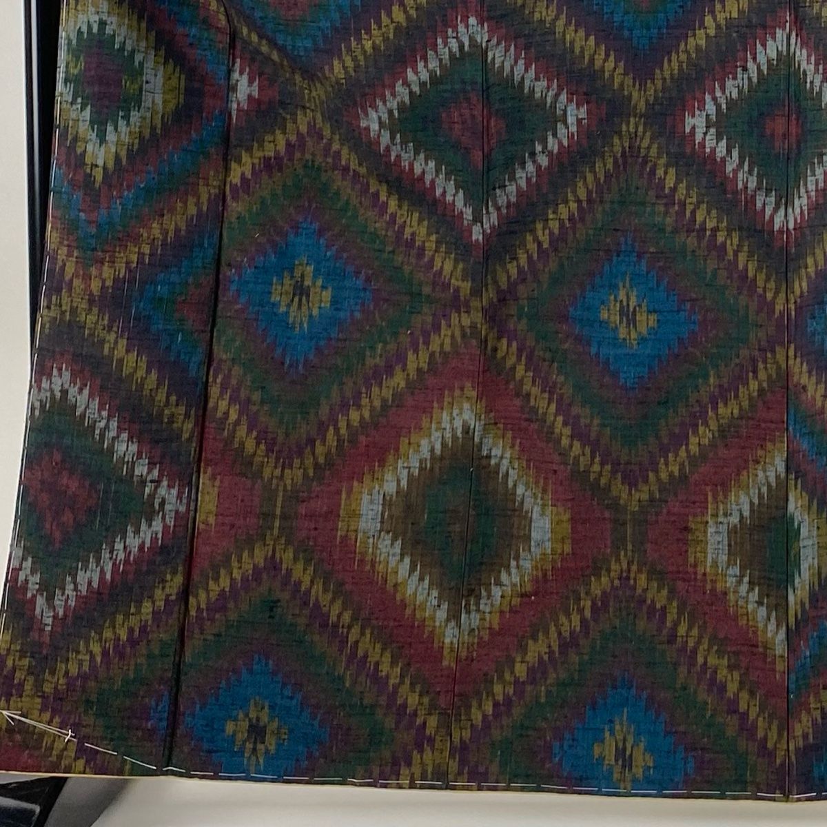 紬 身丈165cm 裄丈65cm M 袷 インドの草木染 落款 菱 幾何学模様 濃紫 正絹 秀品