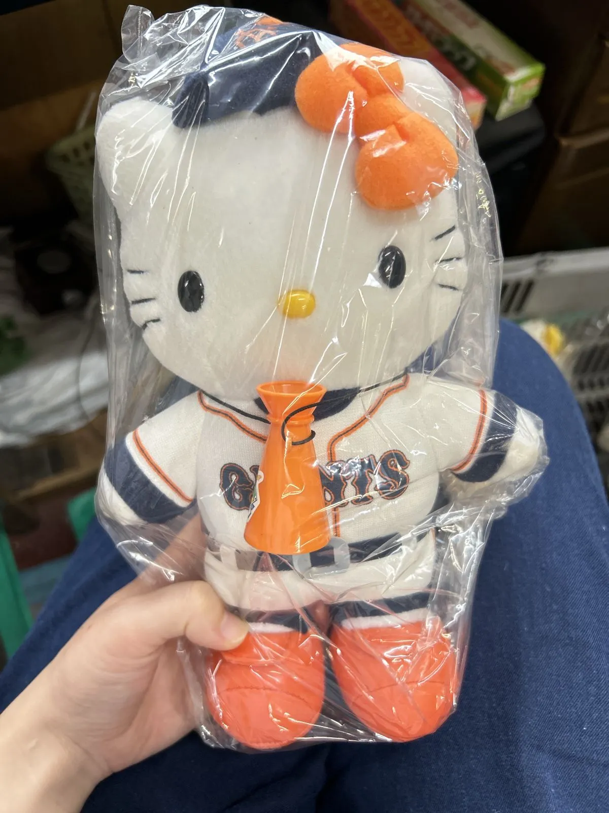 mUyoomUGqQRFXJrH7VMDZR.jpg@webp