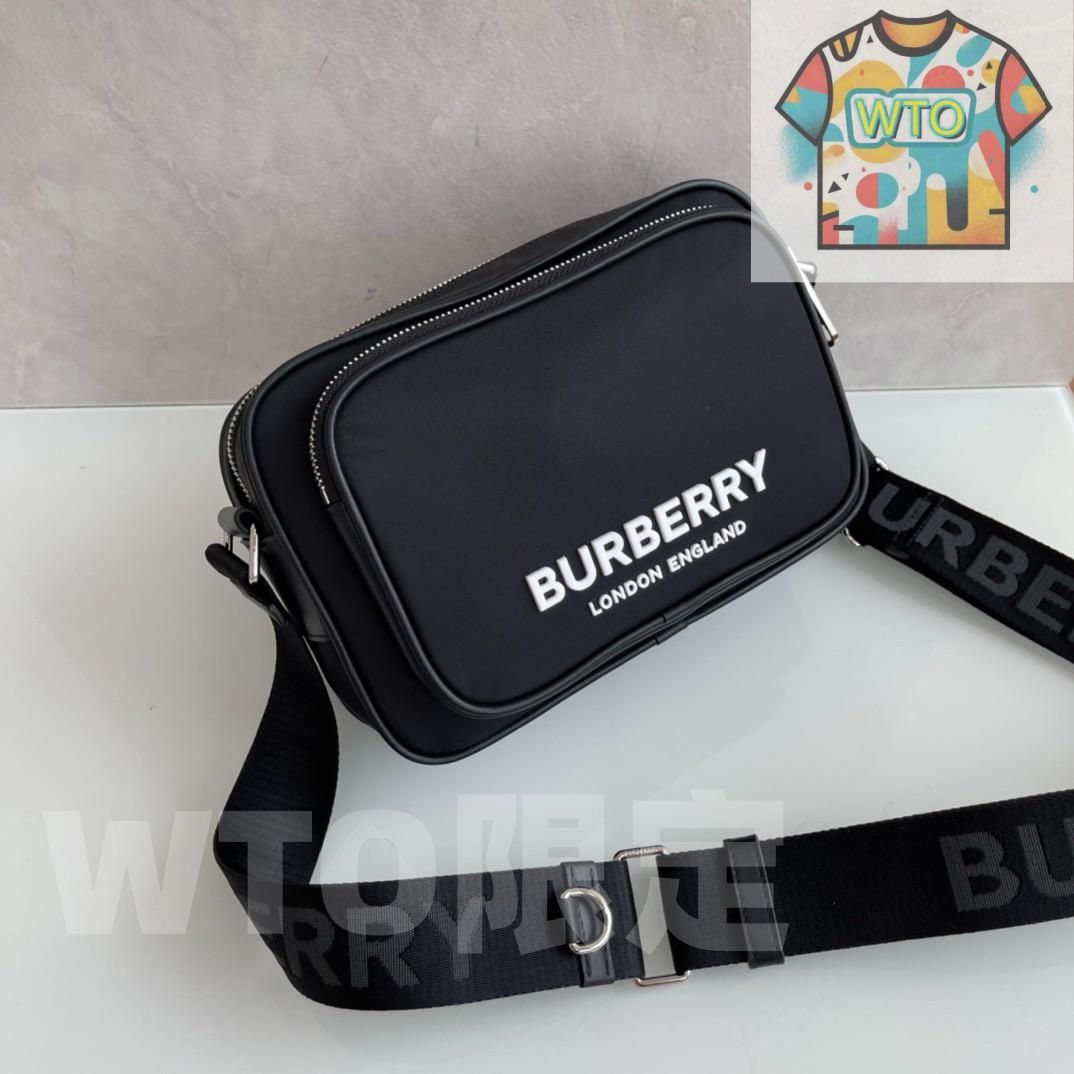 即日発送しますBURBERRY ブラック ショルダーバッグ-WTO輸入1