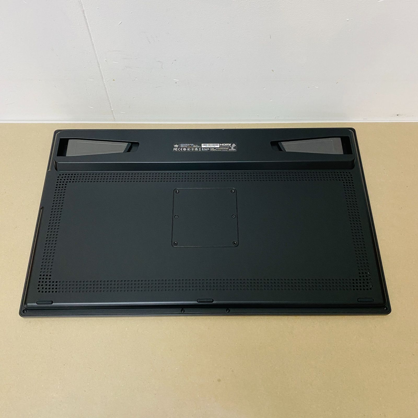 GT2401 液晶タブレット
