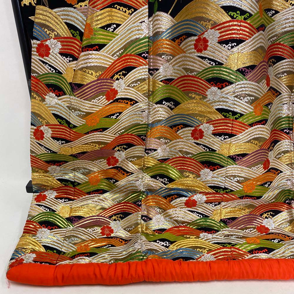 色打掛 正絹 鶴 刺繍 金 黒 打掛 Lサイズ 裄67 花嫁衣裳 婚礼  