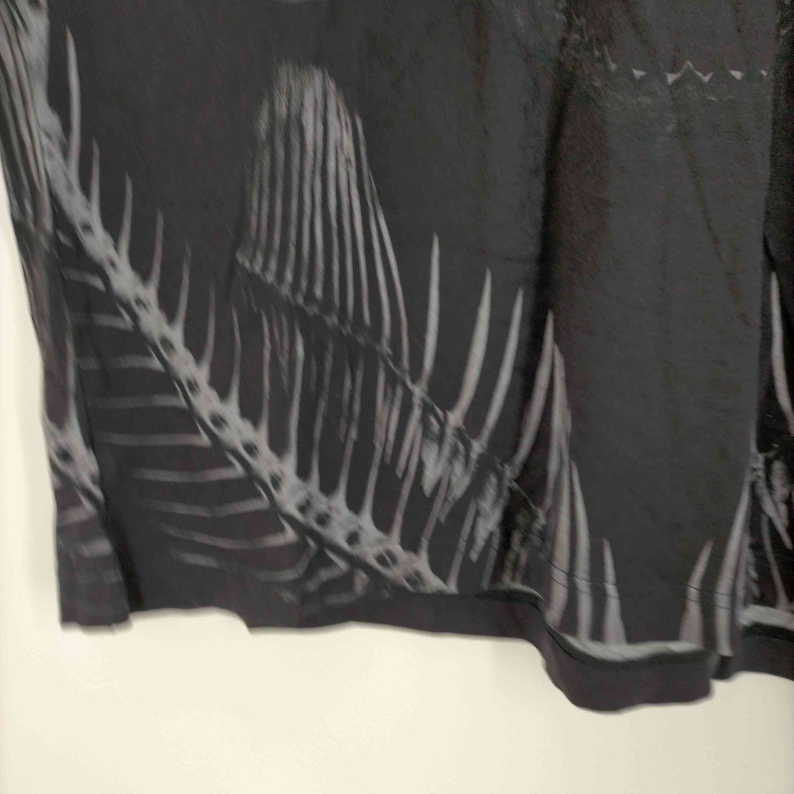 ダークビッケンバーグ DIRK BIKKEMBERGS london プリントTシャツ
