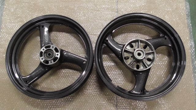 バンディット250　GJ74A-108xxx　の　ホイールセット　:#1736322330