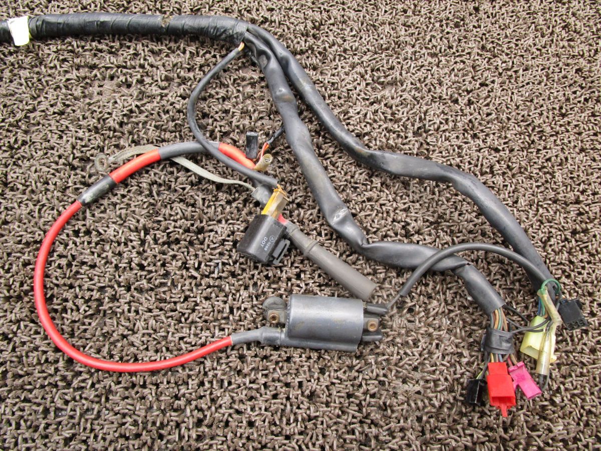 SRX600 メインハーネス △A4108 レギュレター イグニッションコイル 3SX ヤマハ 1JK キャブ車