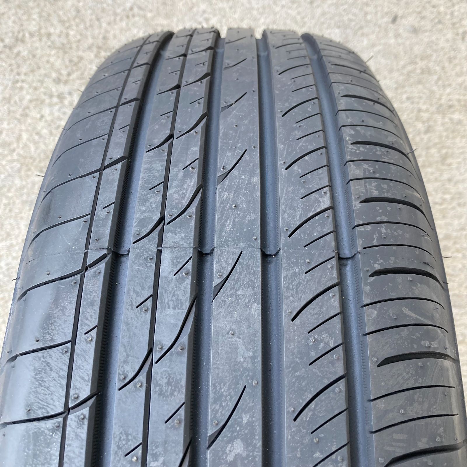 新品 トーヨー プロクセスコンフォートMC1 SUV 215/60R17 サマータイヤ