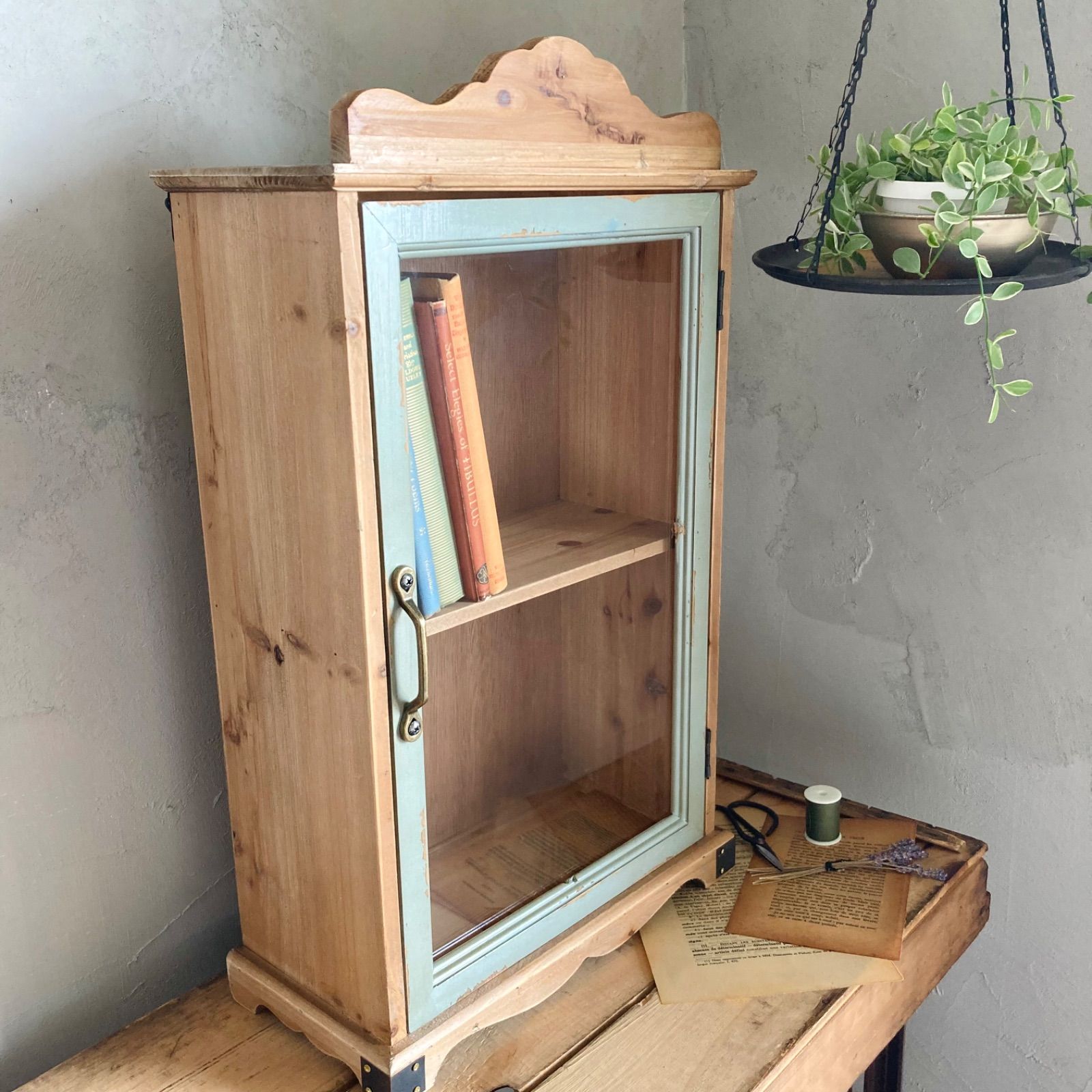 m様専用 古い木製 ガラスケース ウォールガラスキャビネット