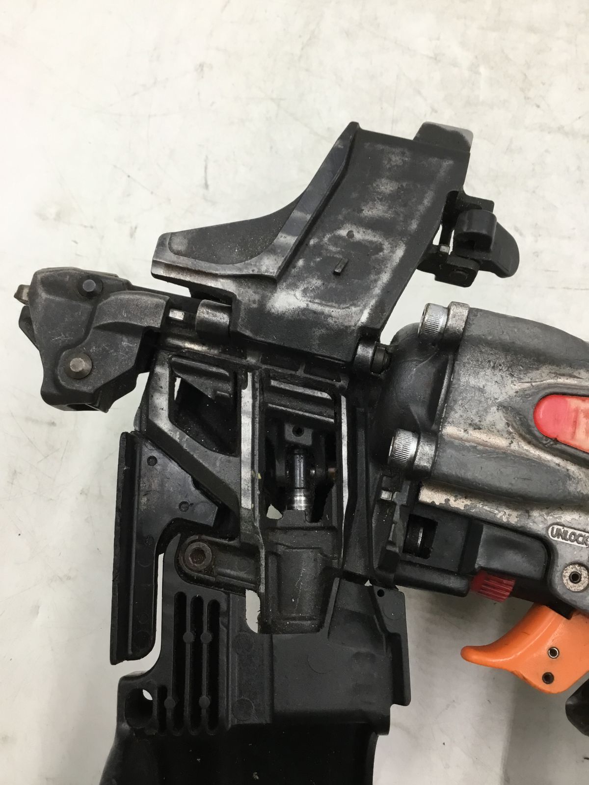 お見逃しなく! 品 MAX マックス 高圧スーパーネイラ HN-65Z1 ITWS1U0A51P0 エコツール豊田インター店 M02 安い！かわいい！