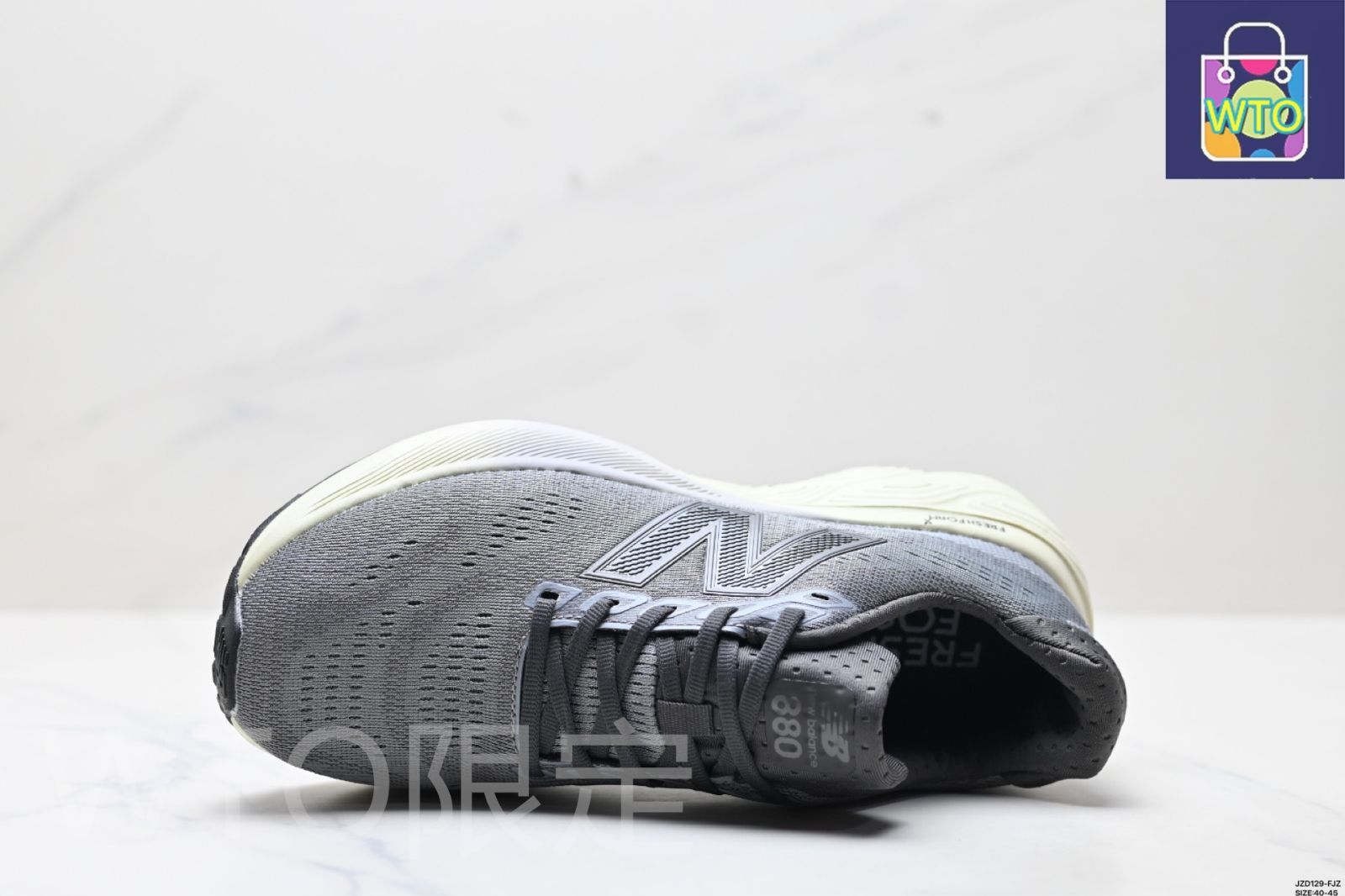 ニューバランス