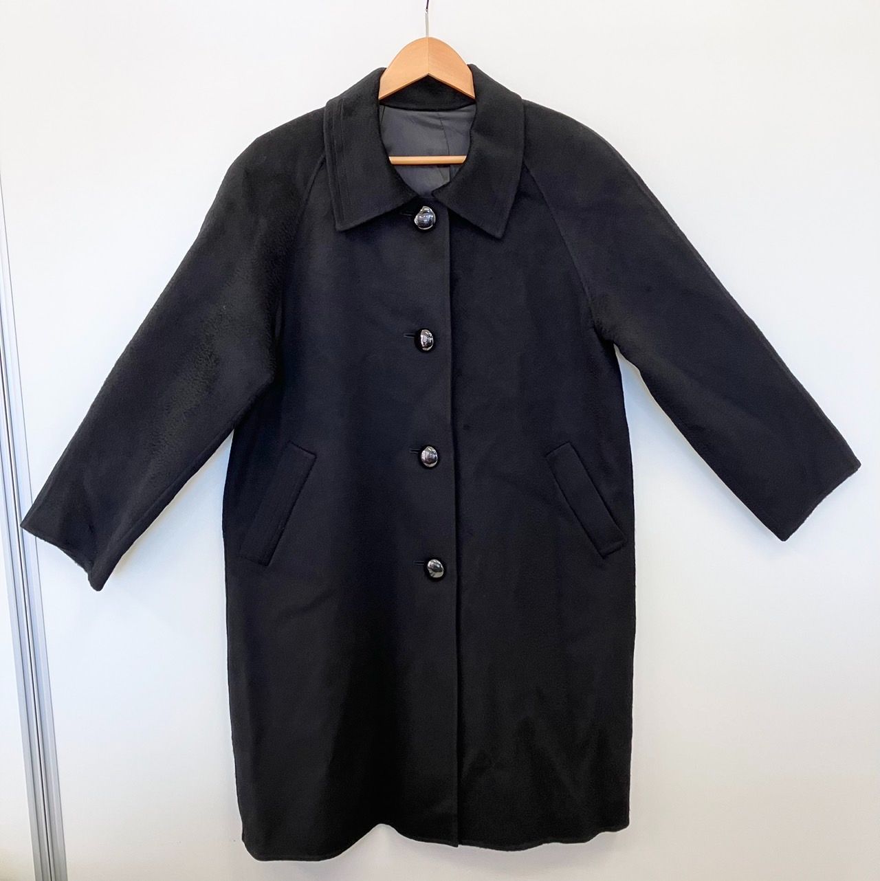 PEONY ロロピアーナ カシミヤ100% 大き目サイズ コート - メルカリ 