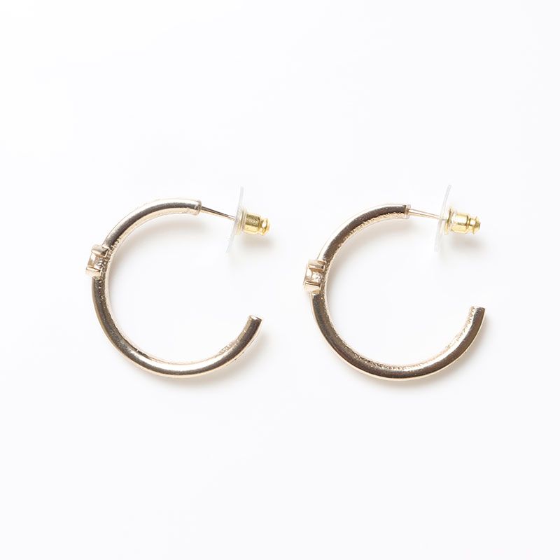 CHANEL ロゴ　フープピアス 楽天市場】【ジュエリー】【新品仕上げ済み】CHANEL シャネル